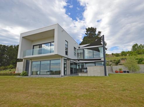 174 Oakwood Road, Hadlow