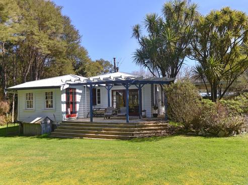 225 Riwaka Valley Road, Motueka