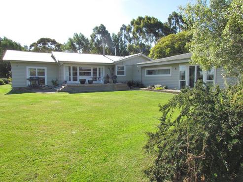 212 Caveland Road, Te Whiti