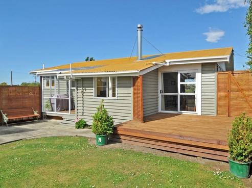 62 Beach Street, Waikouaiti