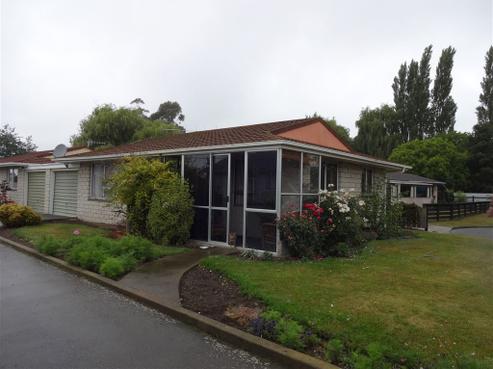 1/64 Rayner Street North, Temuka
