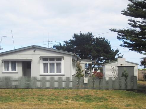 131 Kahukura Avenue, Waitarere Beach