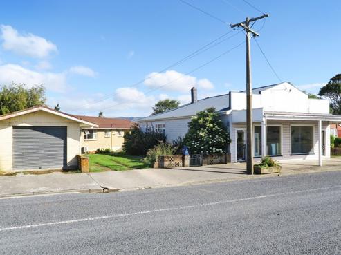 26 Waikawa Road, Owaka