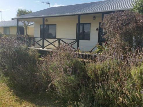 72 Himatangi Street, Himatangi Beach