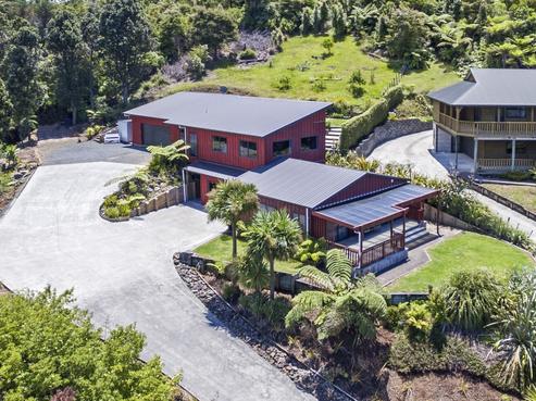 101 Main Road, Tairua