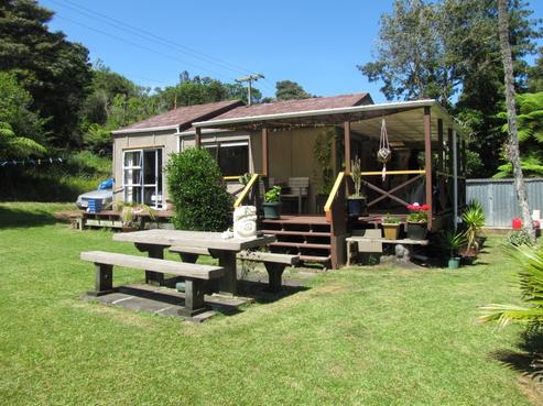 27 Pohue Creek Road, Waiomu