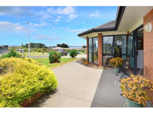 11 Omana Avenue, Shelly Beach