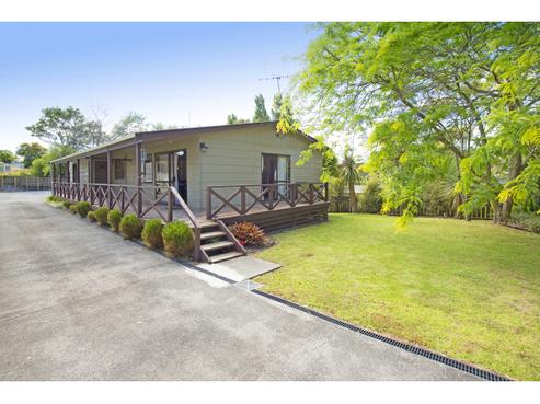 344 Whangaparaoa Road, Stanmore Bay