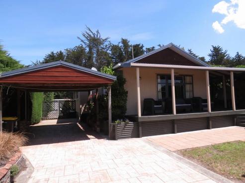 7 Kiwi Avenue, Waikuku Beach