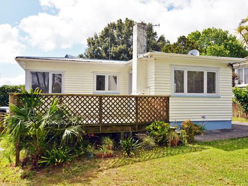 29 Vanguard Road, Kelston