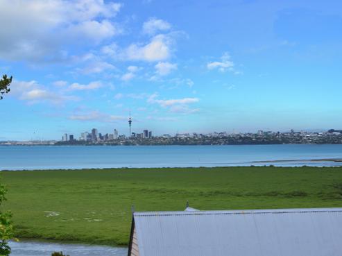201 West Harbour Drive, West Harbour