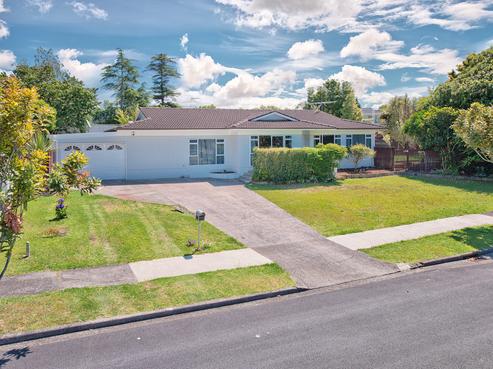 8 Joyce Street, Pahurehure