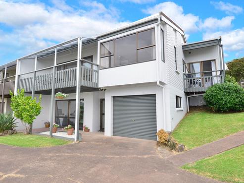 12A Kenneth Hopper Place, Manly