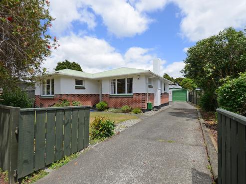 12 Cruickshank Road, Clouston Park