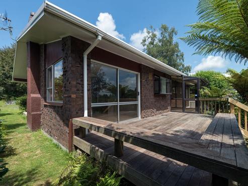 6 Willmott Place, Springfield