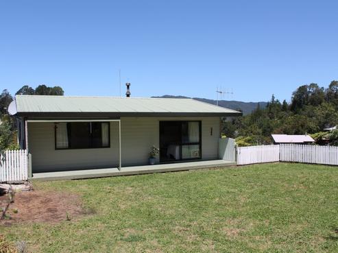 30 Hinemoa Terrace, Tairua