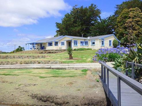 812 Whakapirau Road, Whakapirau