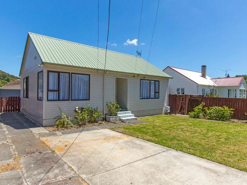5 Shearer Crescent, Naenae