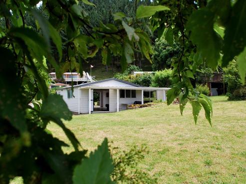 6A Awhitu Gully Road, Manukau Heads