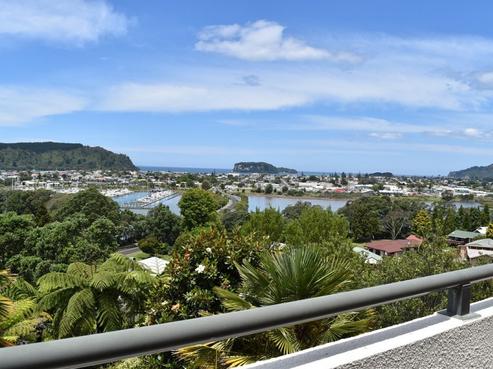 160 Tirohanga Drive, Whangamata