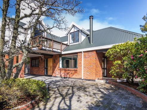 6 Norfolk Road, Waipahihi