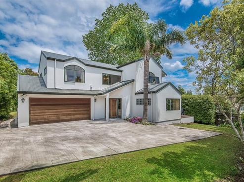 6 Sunset Road, Unsworth Heights