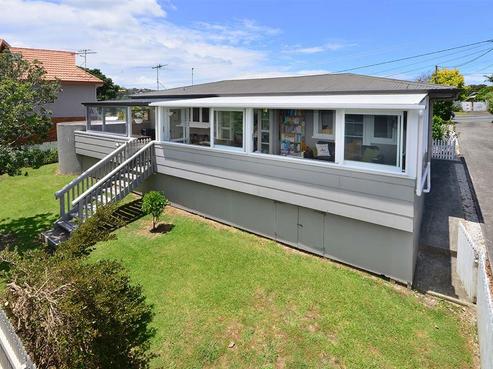 1030A Whangaparaoa Road, Matakatia