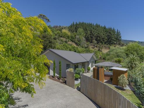 19 Sugar Loaf Place, The Brook