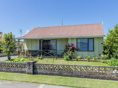 2/17 Spriggs Crescent, Greenmeadows
