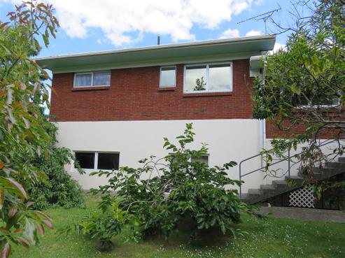226 Tony Avenue, Thames