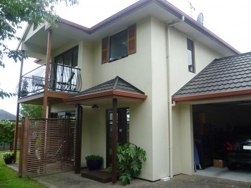 206 Fox Street, Hamilton East