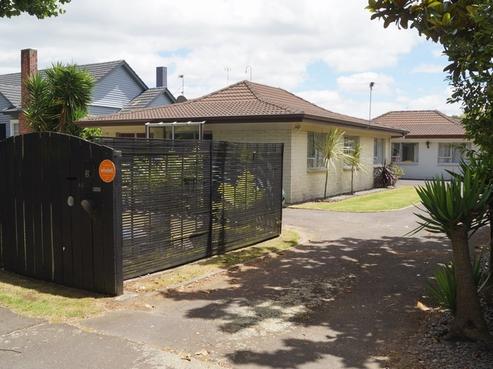 1/23 Beach Road, Pahurehure