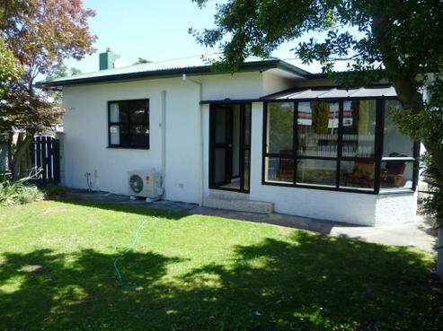 512 Williams Street, Mahora