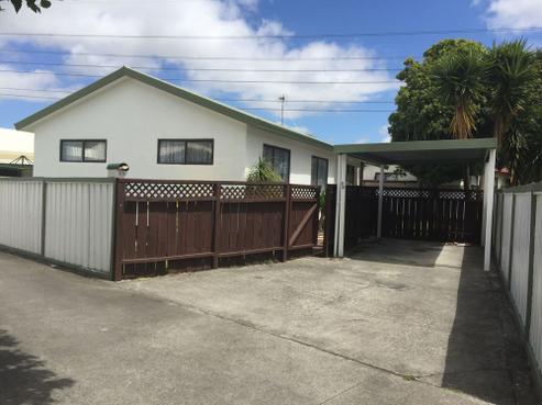 4/8 Takanini School Road, Takanini