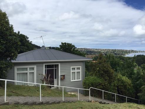 1 Saint Abbs Place, North Dunedin