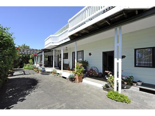 44 Higgins Road, Brightwater