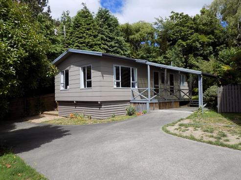 2/20 Kotare Street, Hilltop
