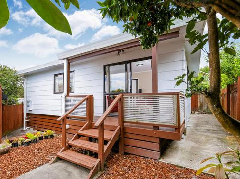 6A Peterhouse Place, West Harbour