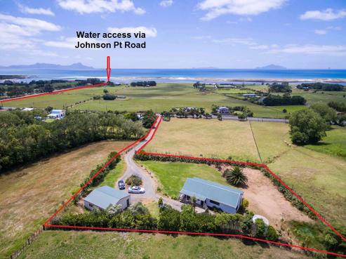 372 Cove Road, Waipu