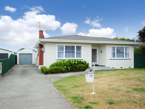 816 Ngaio Street, Mahora