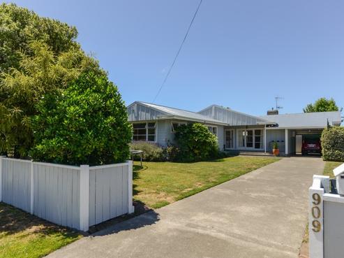 909 Rangiora Street, Mahora