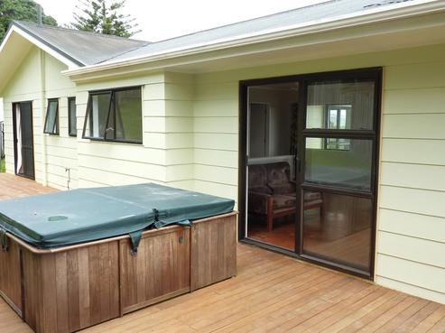 25B Yorke Road, Haruru