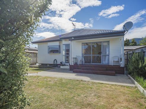 2/16 Polstead Road, Stoke