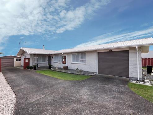 14 Kowhai Street, Hawera