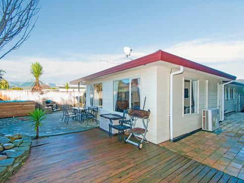 8A Tulsa Grove, Totara Park