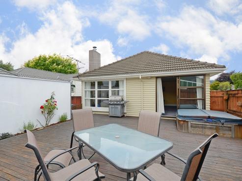 10 Sheridan Crescent, Trentham