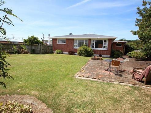 145 Main Street, Mataura