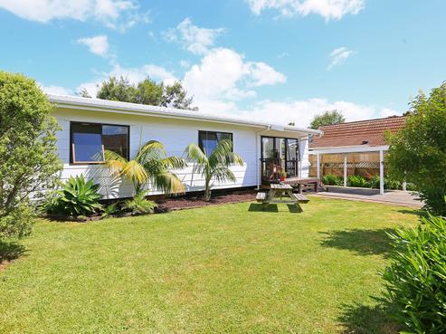 2/9 Vardon Road, Green Bay