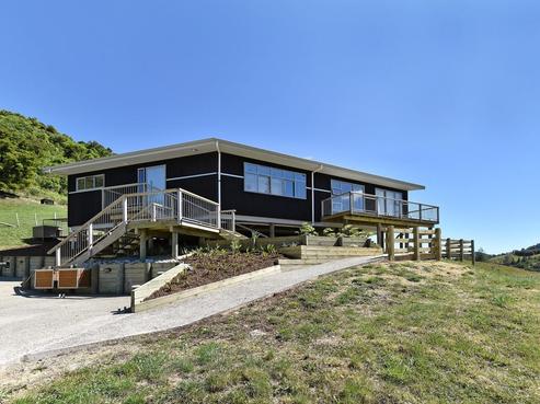 130 Lud Valley Road, Hira