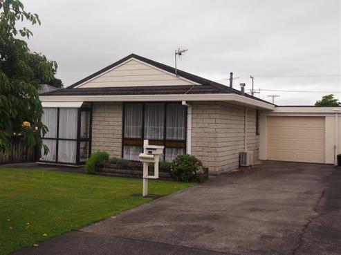 13 Mahoe Street, Inglewood